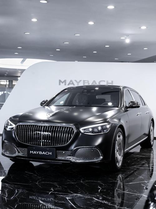 成都186岚图汽车的售后服务让用户无忧出行，迈巴赫未来的豪华车趋势